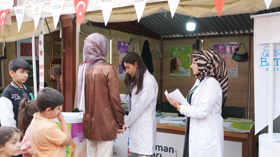 Batman’da 8. Kitap, Kültür ve Sanat Festivali’nde Sağlık Farkındalığı Etkinlikleri Devam Ediyor