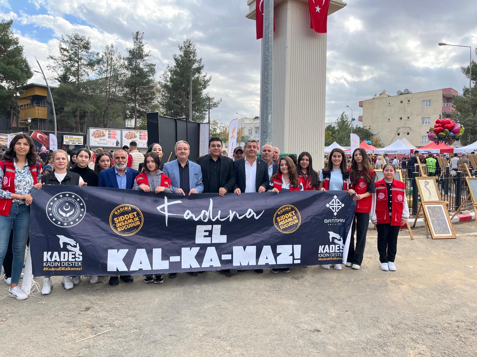 ŞÖNİM’den Beşiri Danuk ve Fıstık Festivali’nde Farkındalık Çalışması