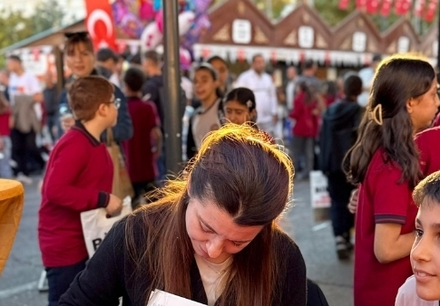 Batman 8. Kitap Fuarı’nda Şermin Yaşar Çocuklarla Buluştu