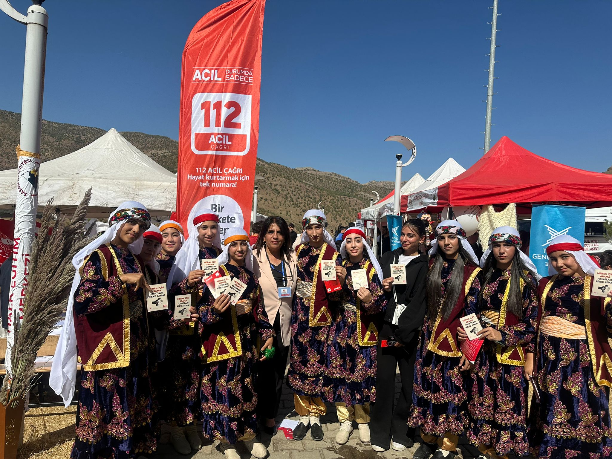 112 Acil Çağrı Merkezi Sason Festivalinde Çağrı Hizmeti Bilgilendirme Standı Kurdu