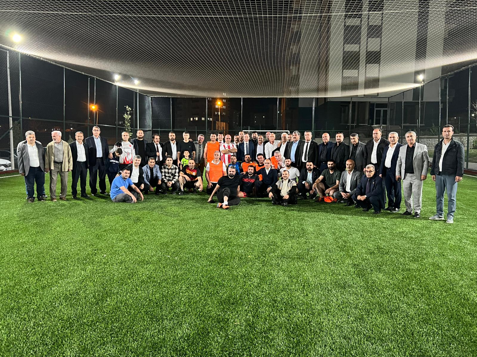 Muhtarlar Tarafından Dostluk ve Kardeşlik Futbol Müsabakası Gerçekleştirildi.