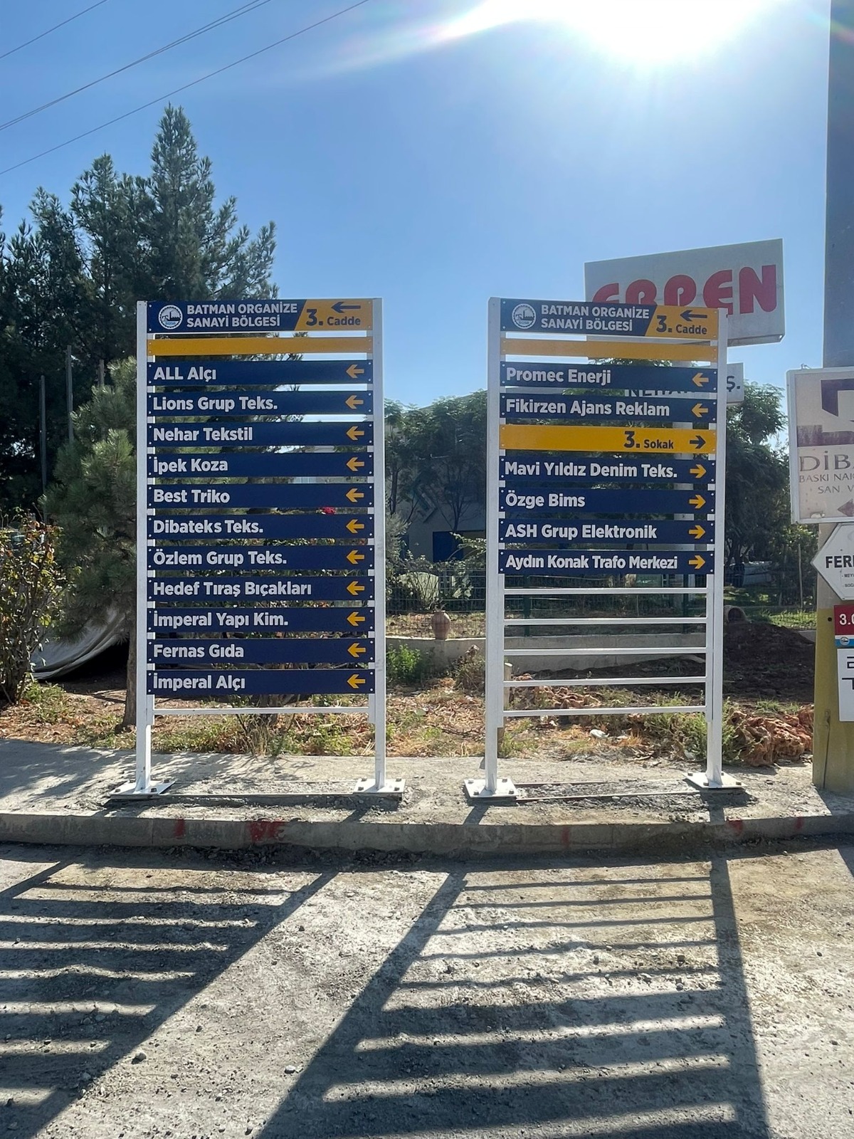 OSB’de Ulaşımı Kolaylaştıran Yön Levha Çalışması Tamamlandı