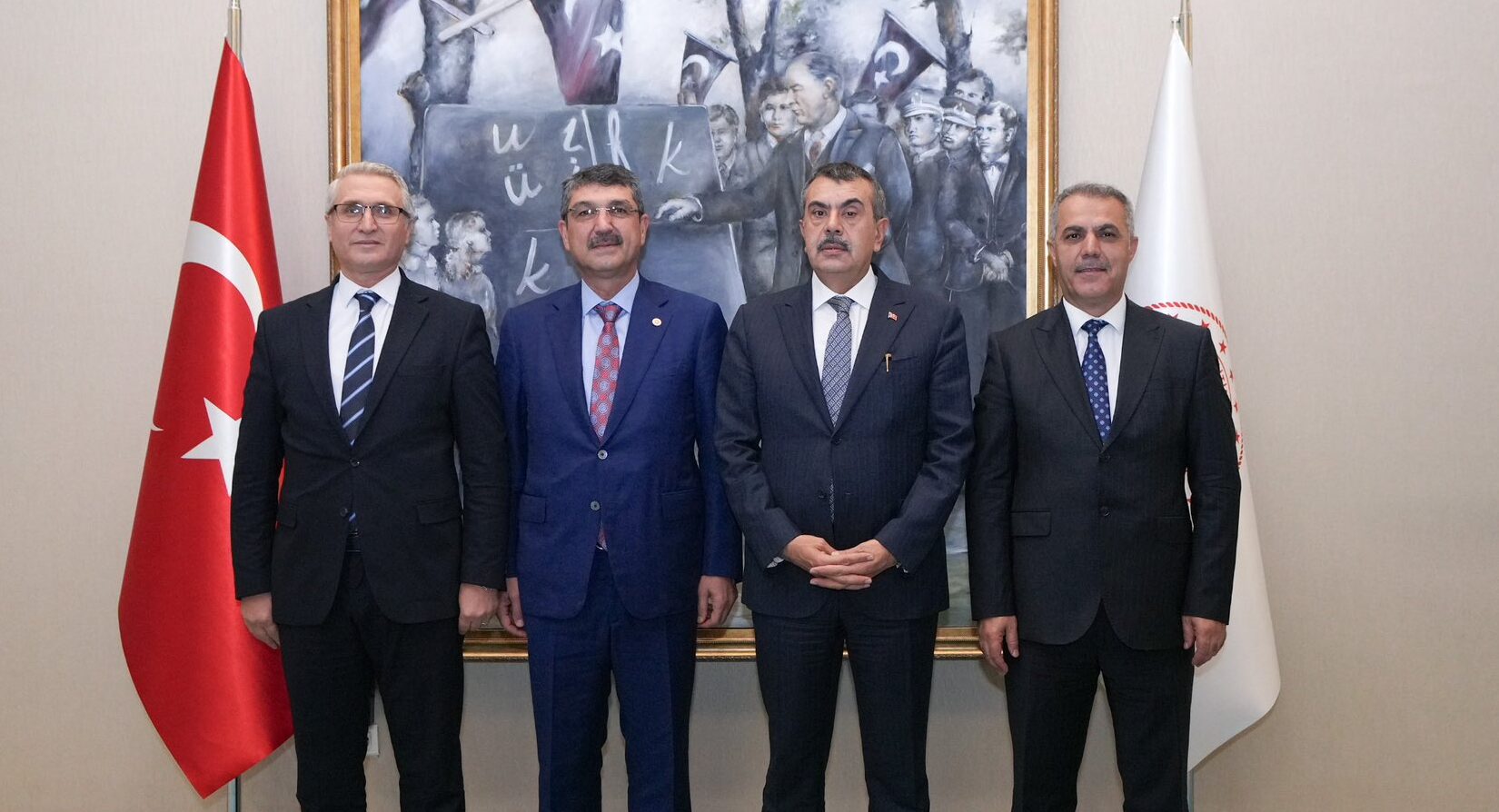 Bakan Tekin ile Eğitim Yatırımları görüşüldü