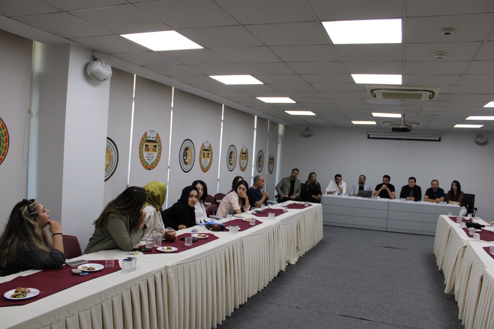 Batman Barosu’nda Merkez ve Komisyon Değerlendirme Toplantısı