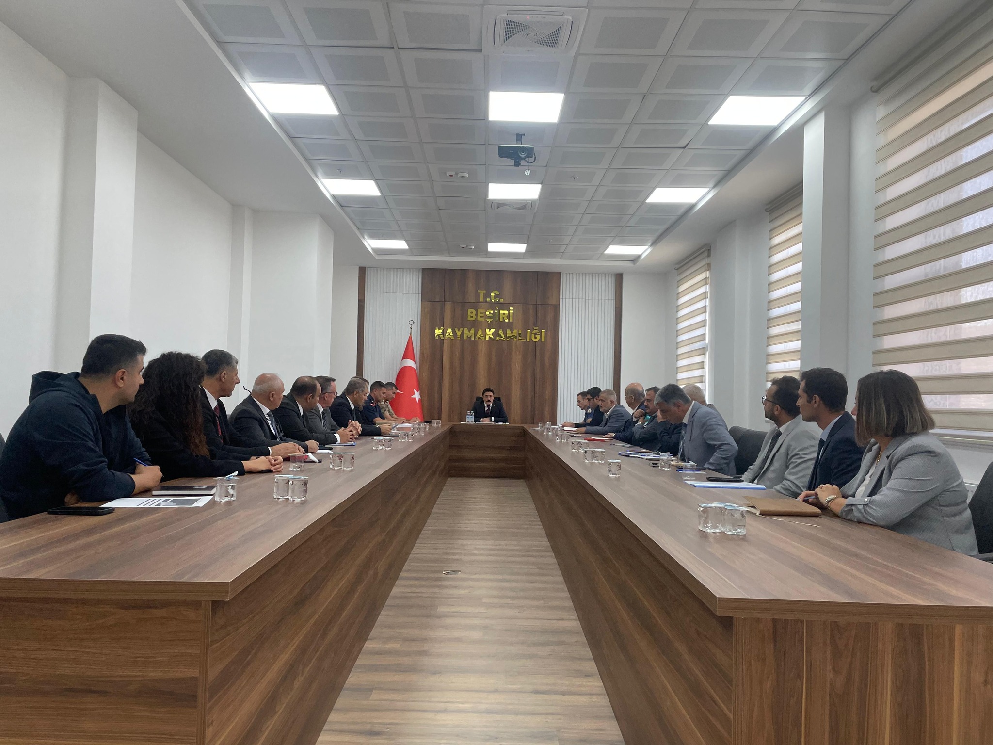 Beşiri’de İlçe İdare Şube Başkanları Toplantısı Gerçekleştirildi