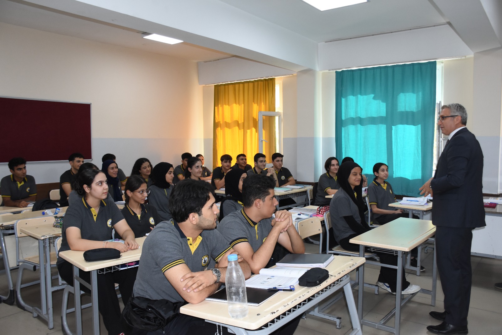 İl Millî Eğitim Müdürü Ciğer’den Batman Lisesi’ne Ziyaret