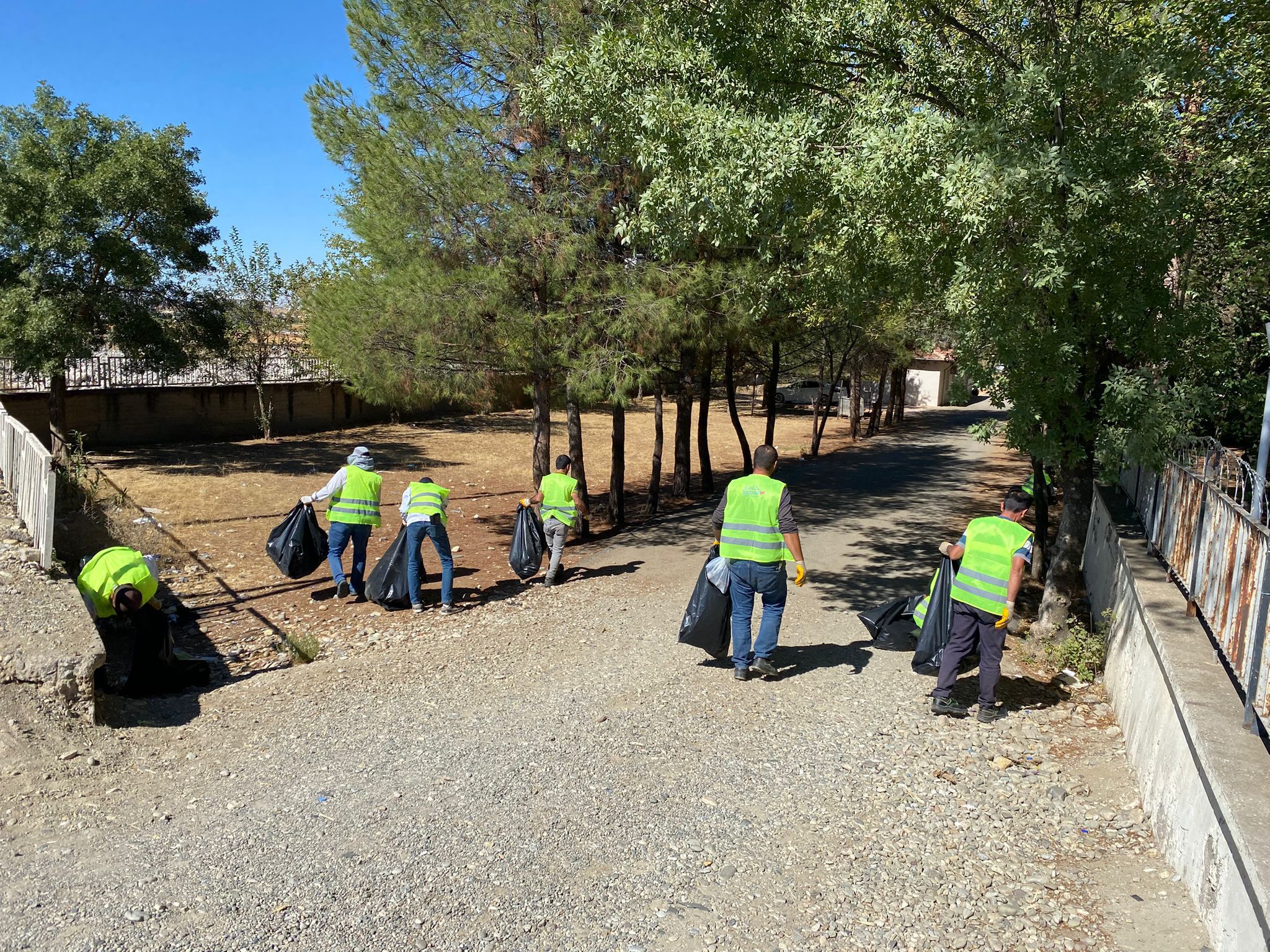 Hasankeyf Yolunda Kapsamlı Temizlik Çalışması