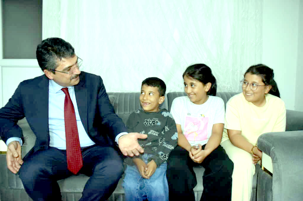 Milletvekili Nasıroğlu’ndan Hane Ziyaretleri