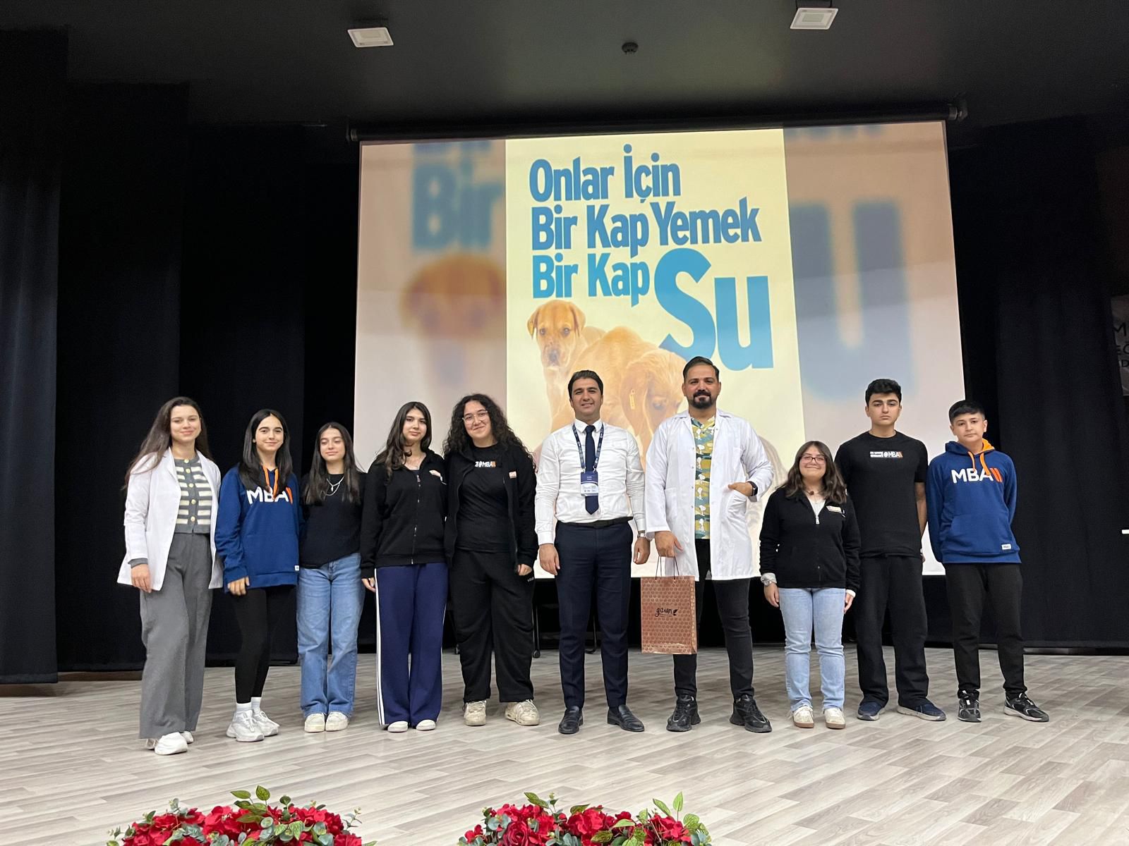 Öğrencilerle Hayvan Sevgisi Üzerine Söyleşi