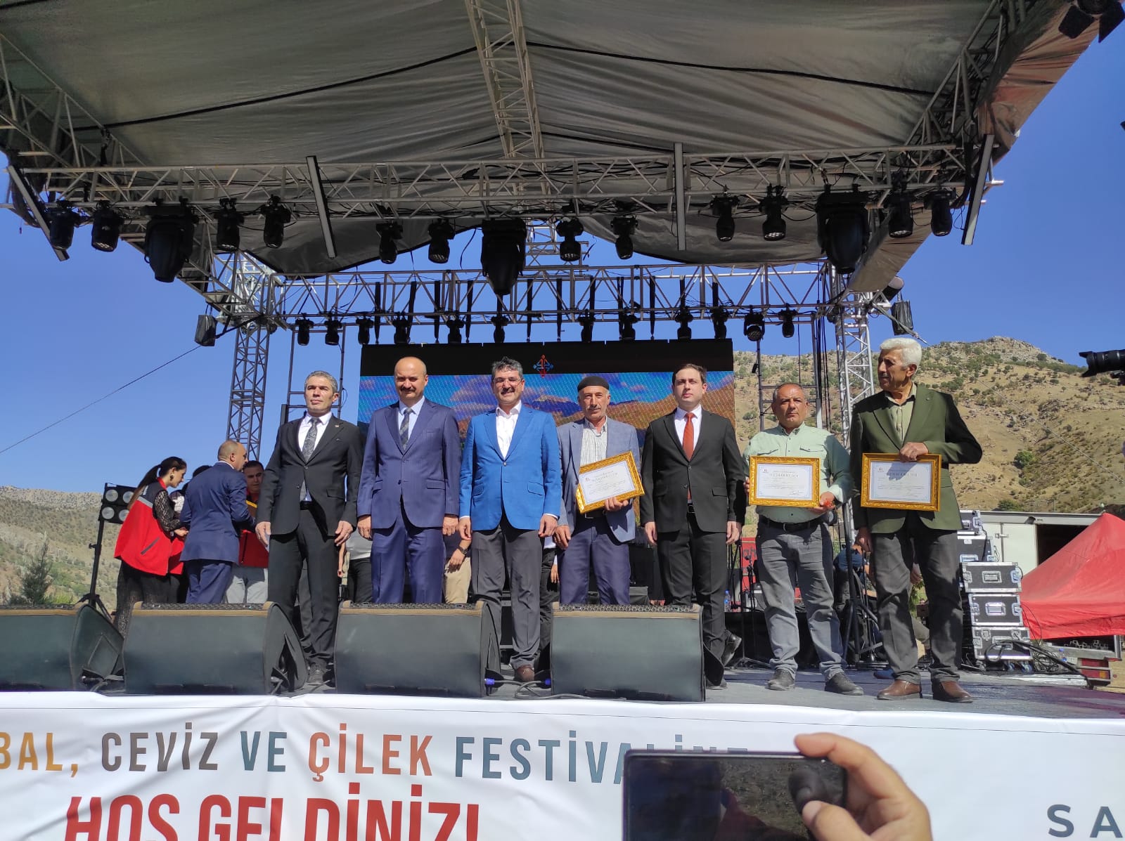 Sason Balı Açık Artırmada 340 Bin Liraya Satıldı