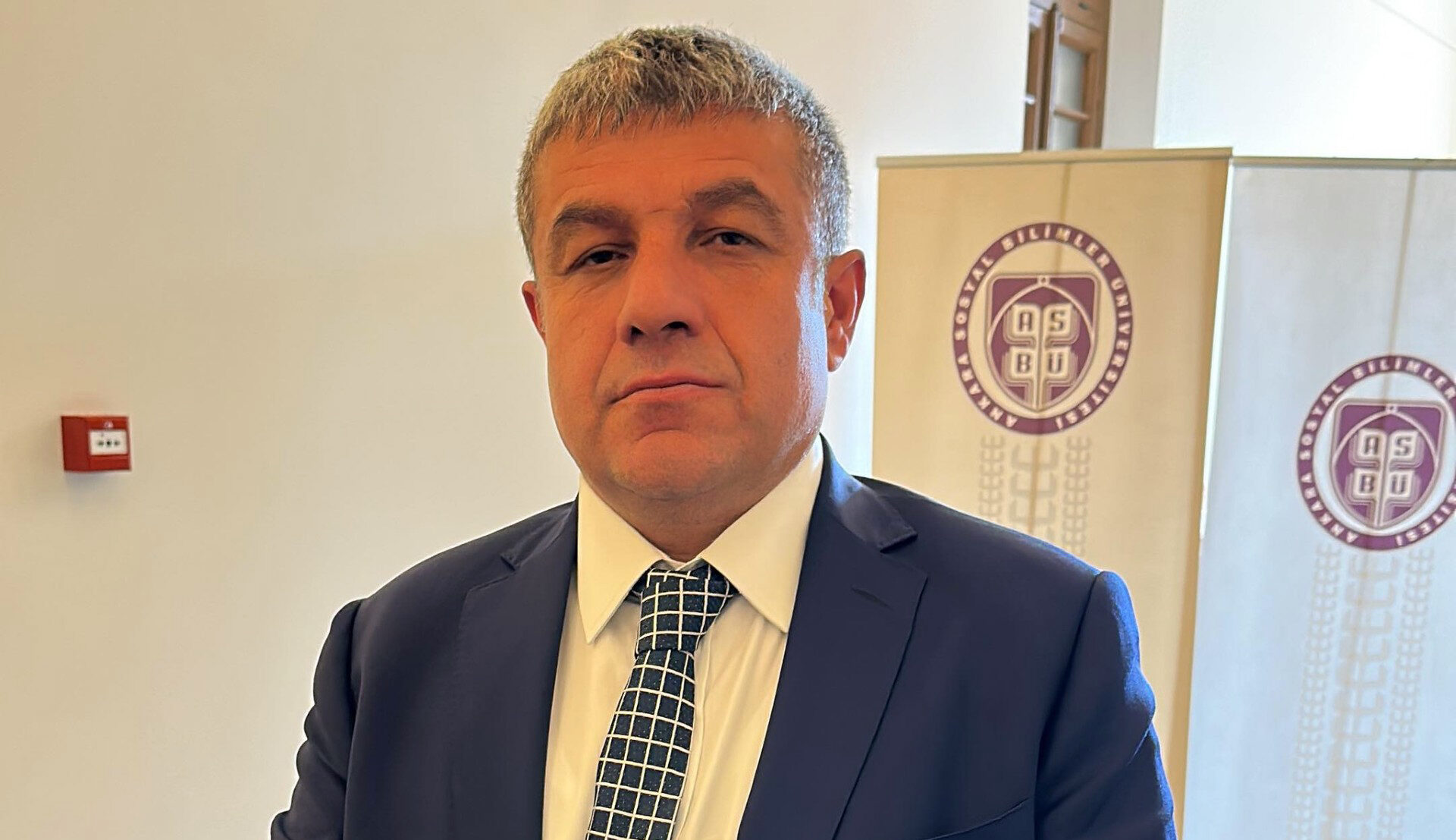 Baz, kutlama mesajı yayımladı