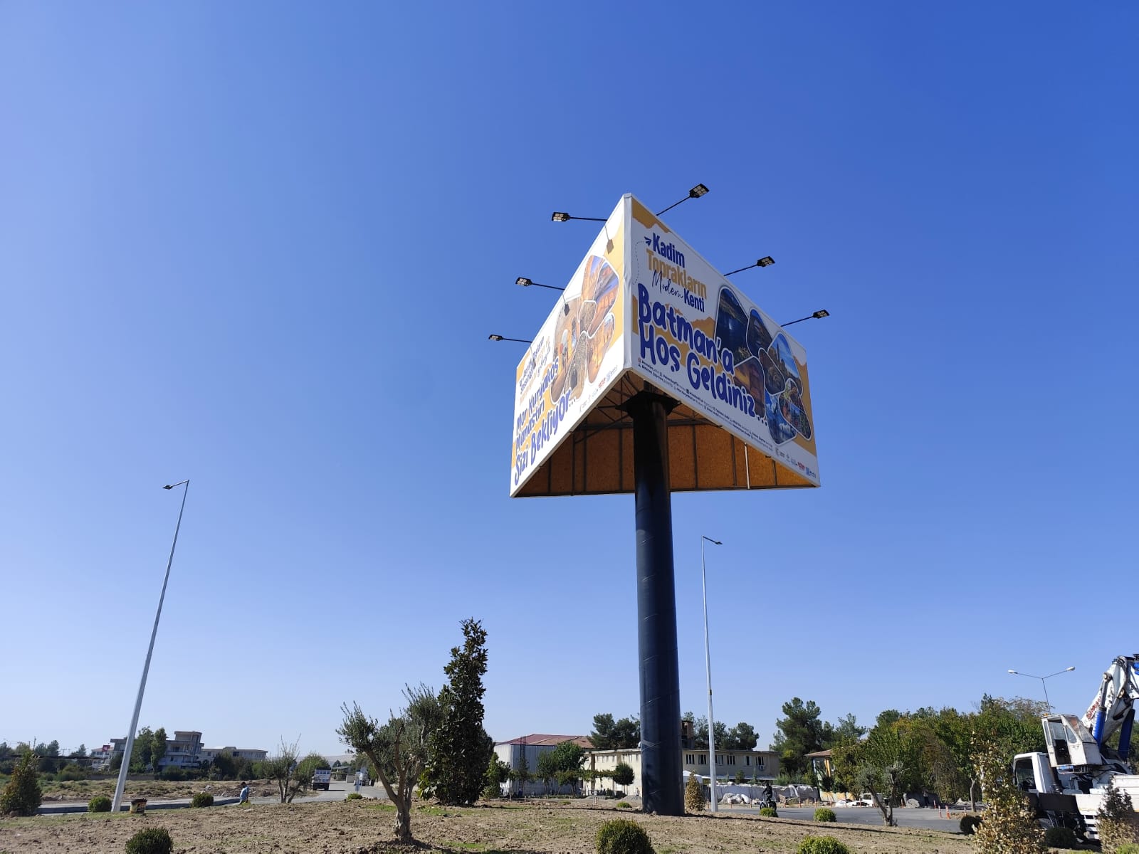 Batman Belediyesi’nden Modern Tanıtım Totemleri