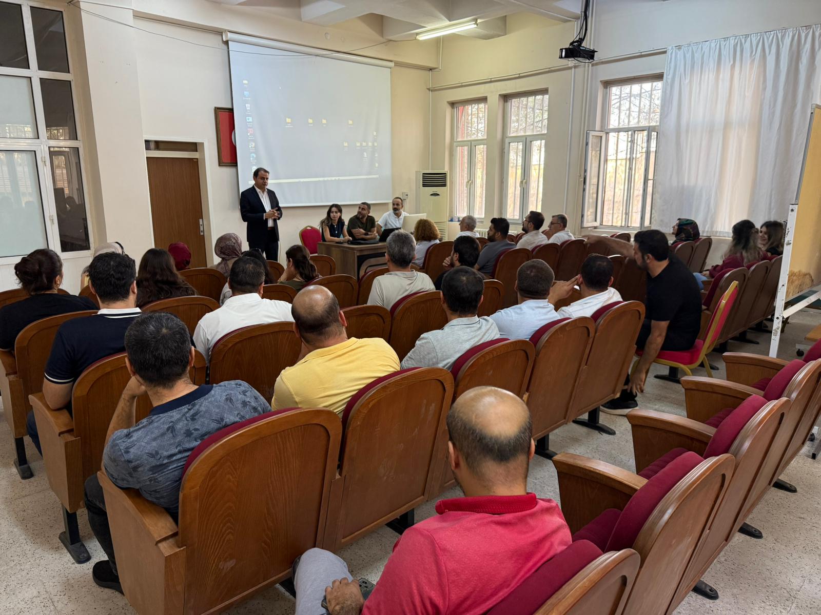 Yurt Personeline Proje Eğitimi