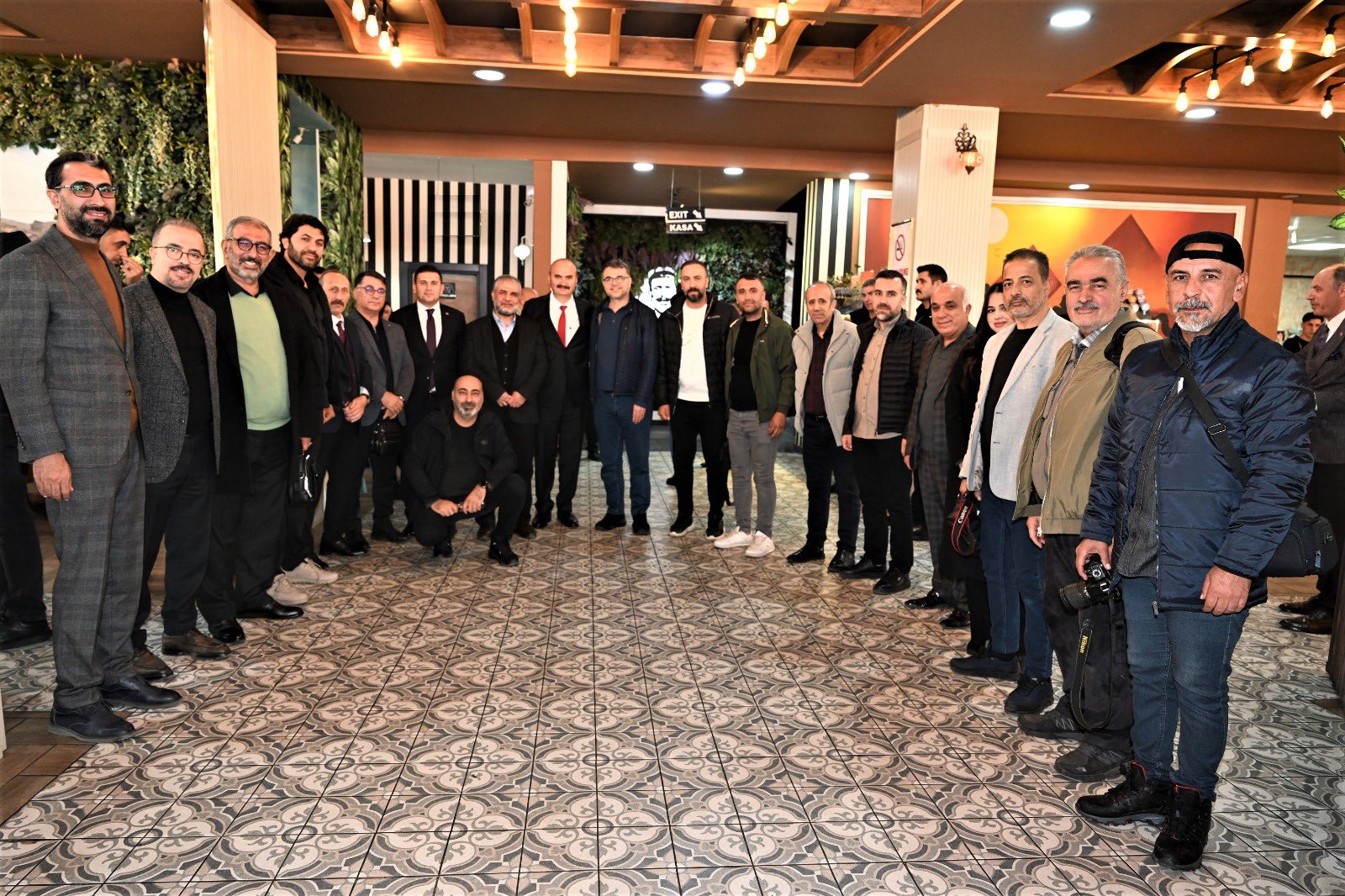 Vali Canalp, Batman’da Görev Yapan Basın Mensuplarını Ağırladı