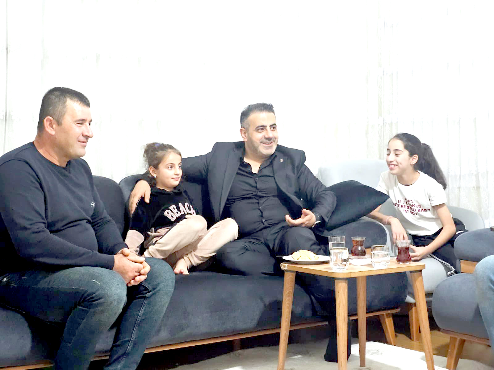 MHP Teşkilatından “Gönül Seferberliği” “Komşum Nasılsın, Derdin Derdimizdir” ziyaretleri sürüyor