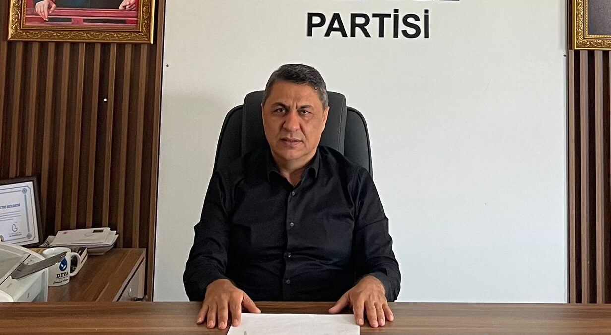 Yılmaz “Öğretmenler hak ettiklerini alamıyor”