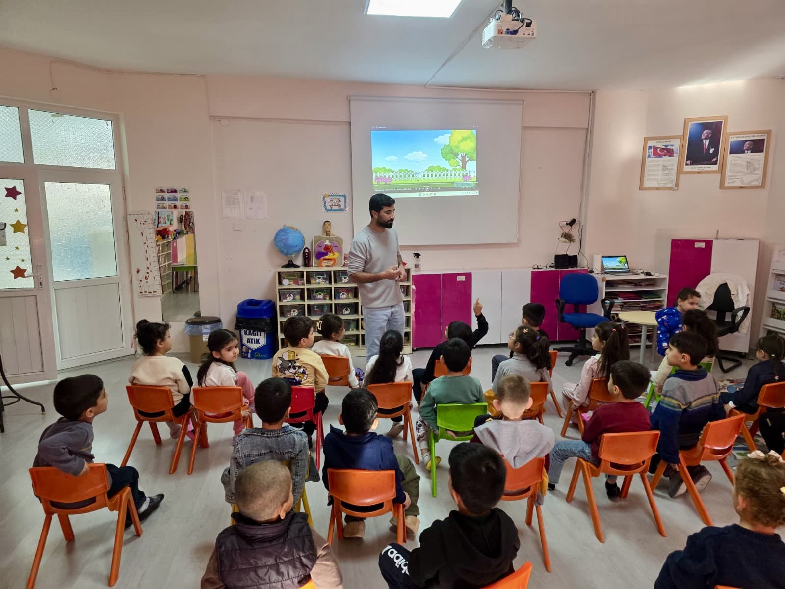 Anaokulu Öğrencilerine “Sağlıklı Teknoloji Kullanımı” Eğitimi