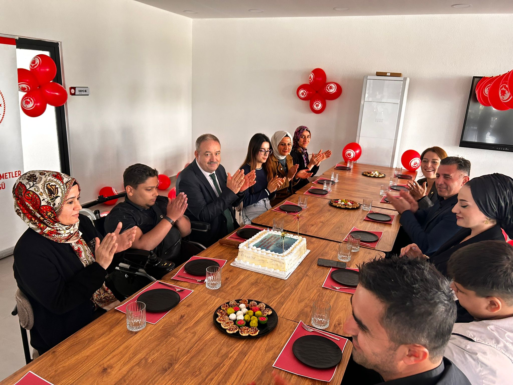 Başarılı Öğrencilere ve Ebeveynlerine Ödül