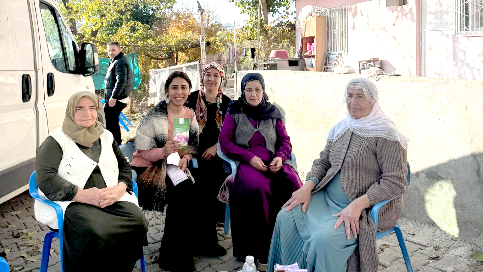 Beşiri’de Köylerde Kadınlara Kanser Taraması Yapıldı