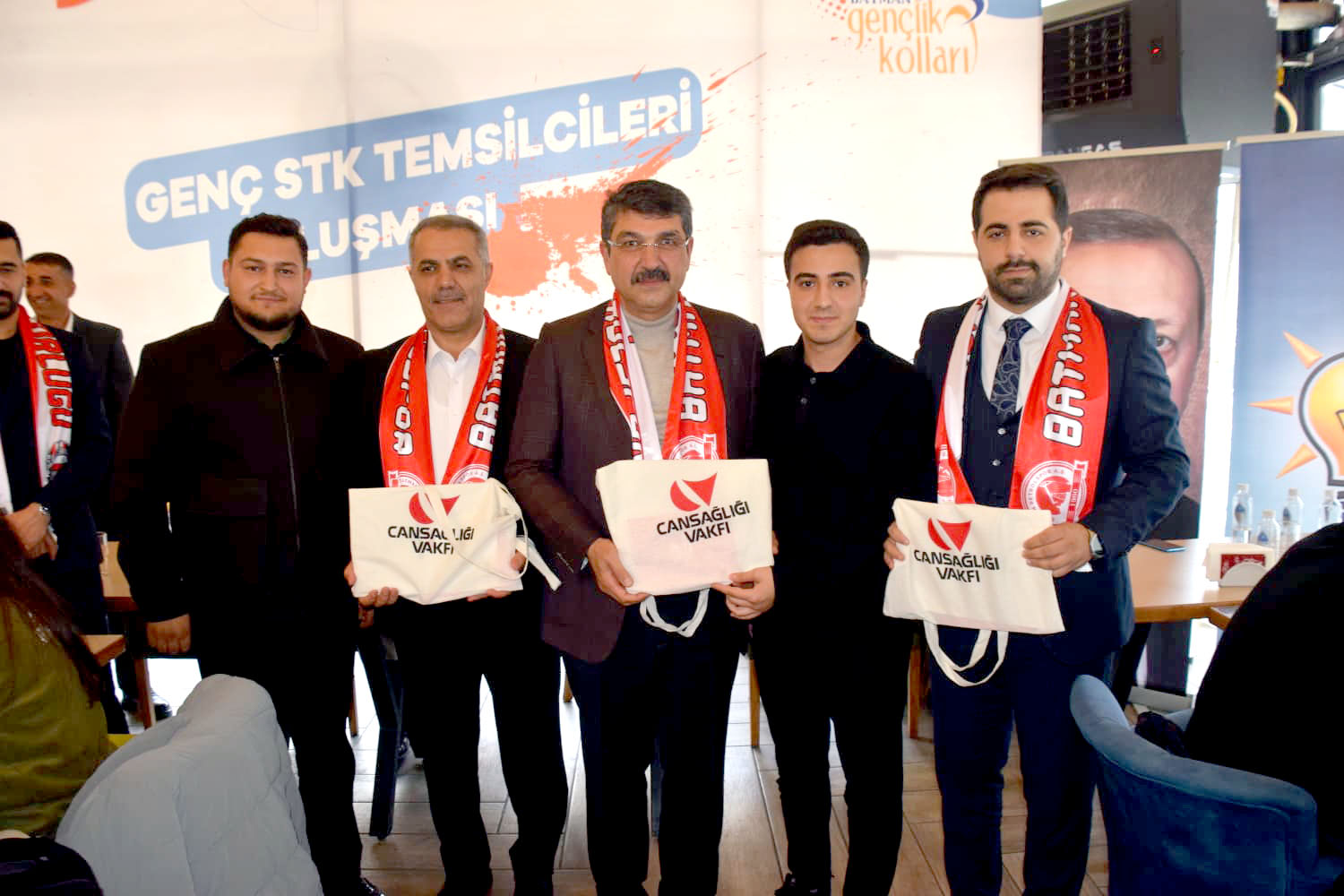 Nasıroğlu: “Batman’ın Yarınlarını Gençlerle Beraber Kuracağız”