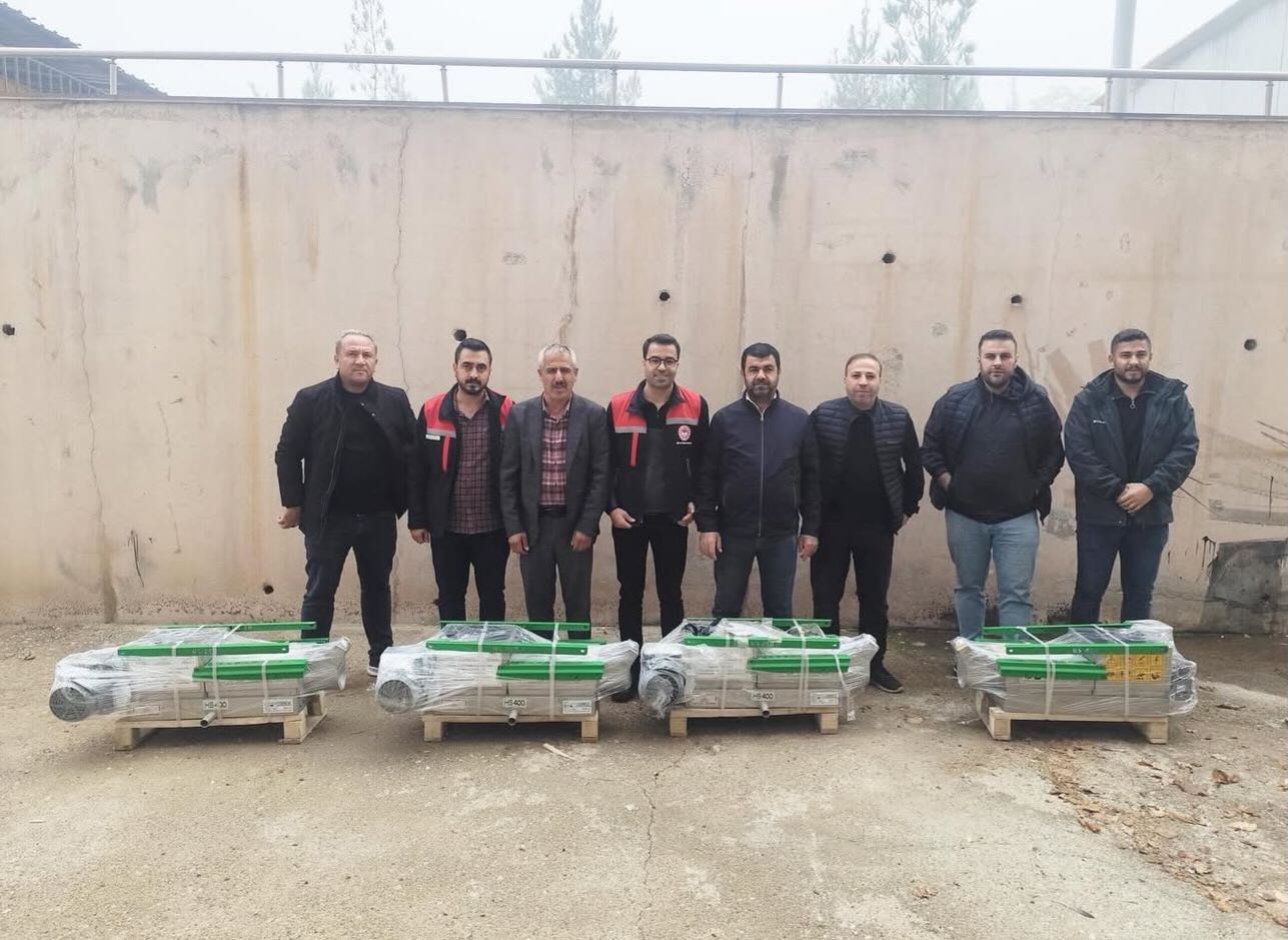 Kozluk’ta Üzüm Sıkma Makineleri Dağıtıldı