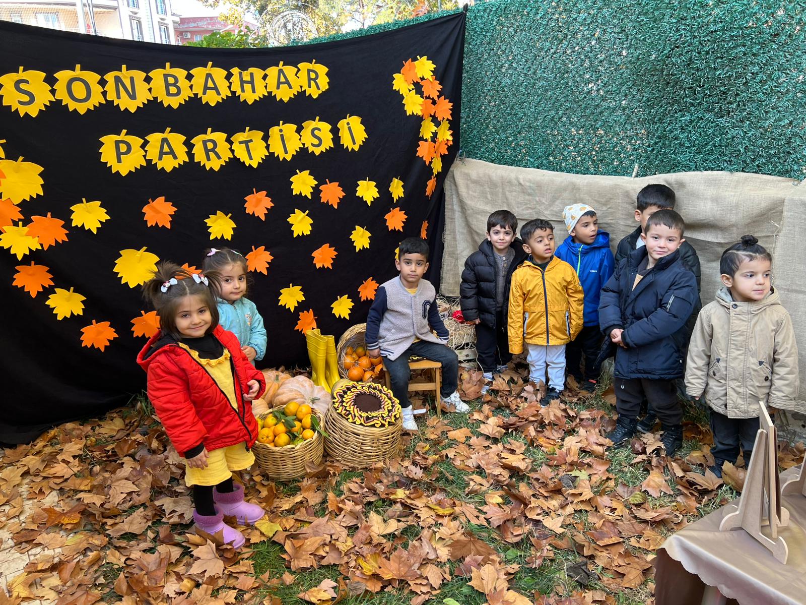 Miniklere Sonbahar Etkinliği