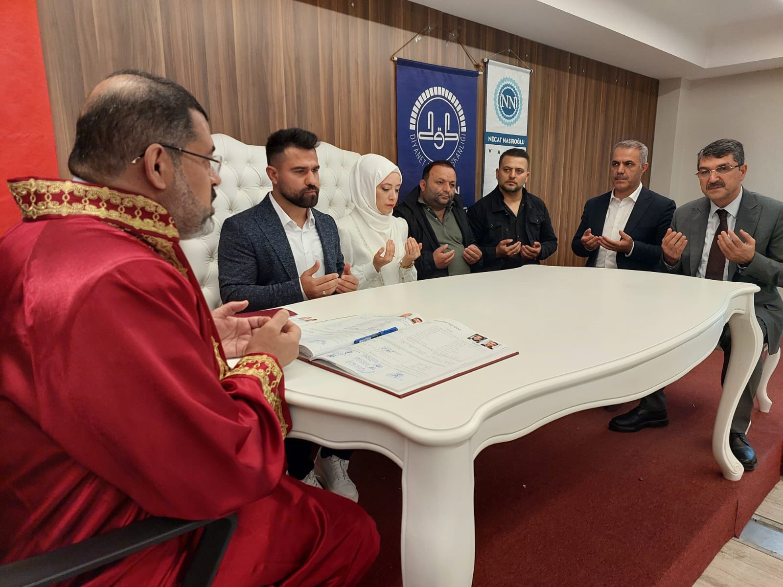 Milletvekili Ferhat Nasıroğlu, Genç Çiftin Nikâh Şahitliğini Yaptı