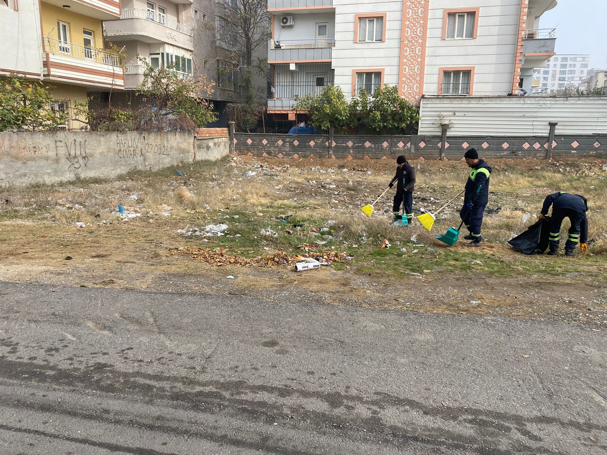 “Mahallemiz Tertemiz” Kampanyası Bahçelievler’de Uygulandı