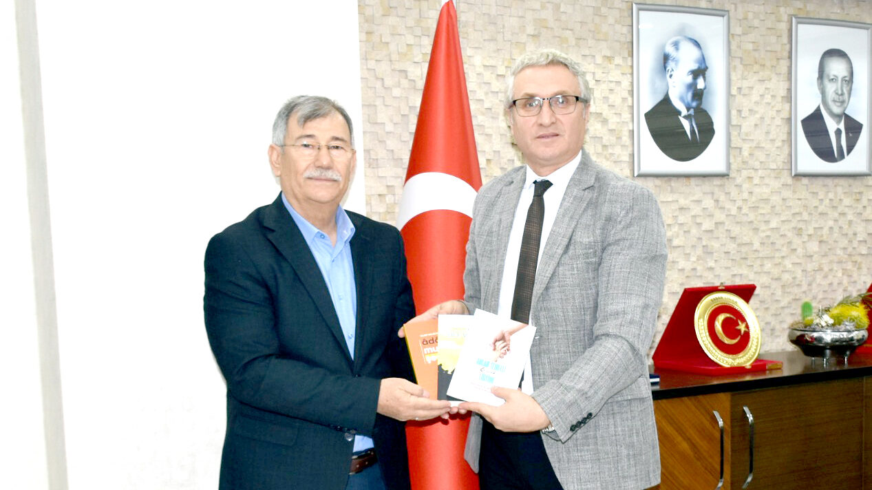 Araştırmacı-Yazar Mirzaoğlu’dan İl Millî Eğitim Müdürü Ciğer’e ziyaret