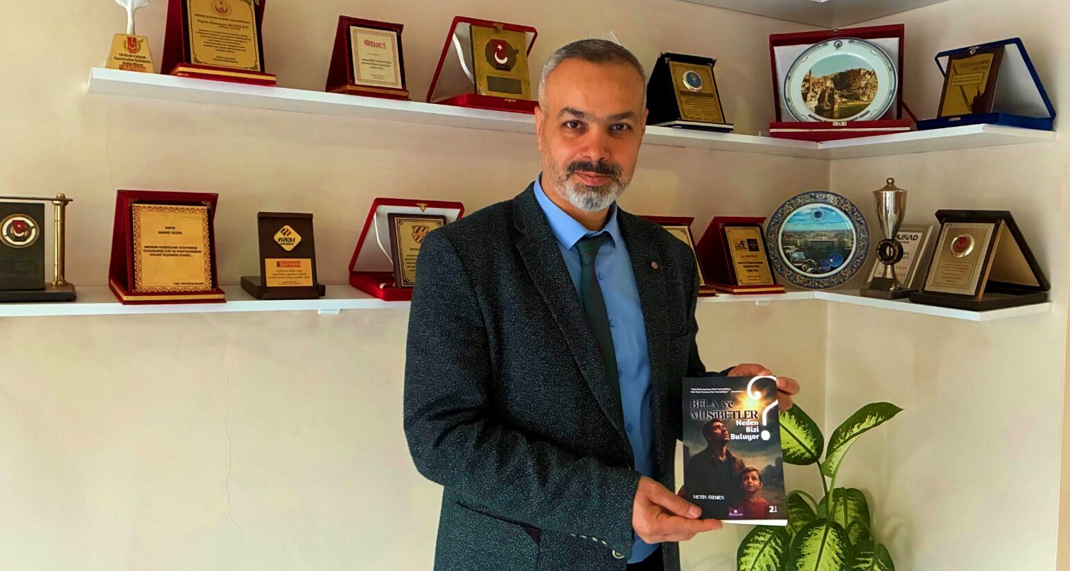 Yazar Özmen’in “Bela ve Musibetler Neden Bizi Buluyor” kitabı çıktı