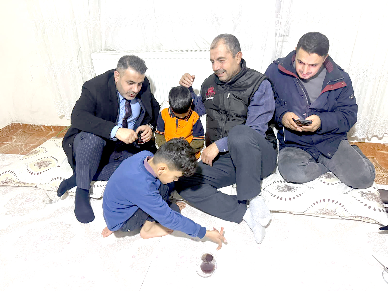 MHP İl Başkanı Çetin Sahada “Siyaset Halkın İçinde Yapılır”