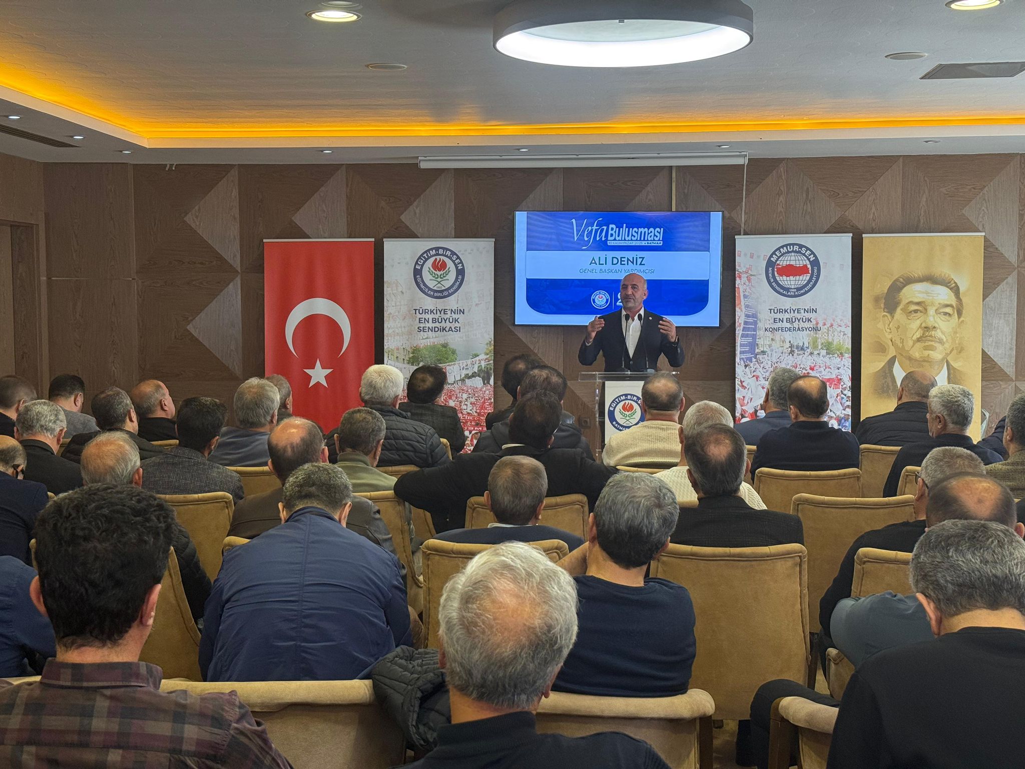 Eğitim-Bir-Sen Batman Şubesi’nden 20. Yıl Vefa Buluşması