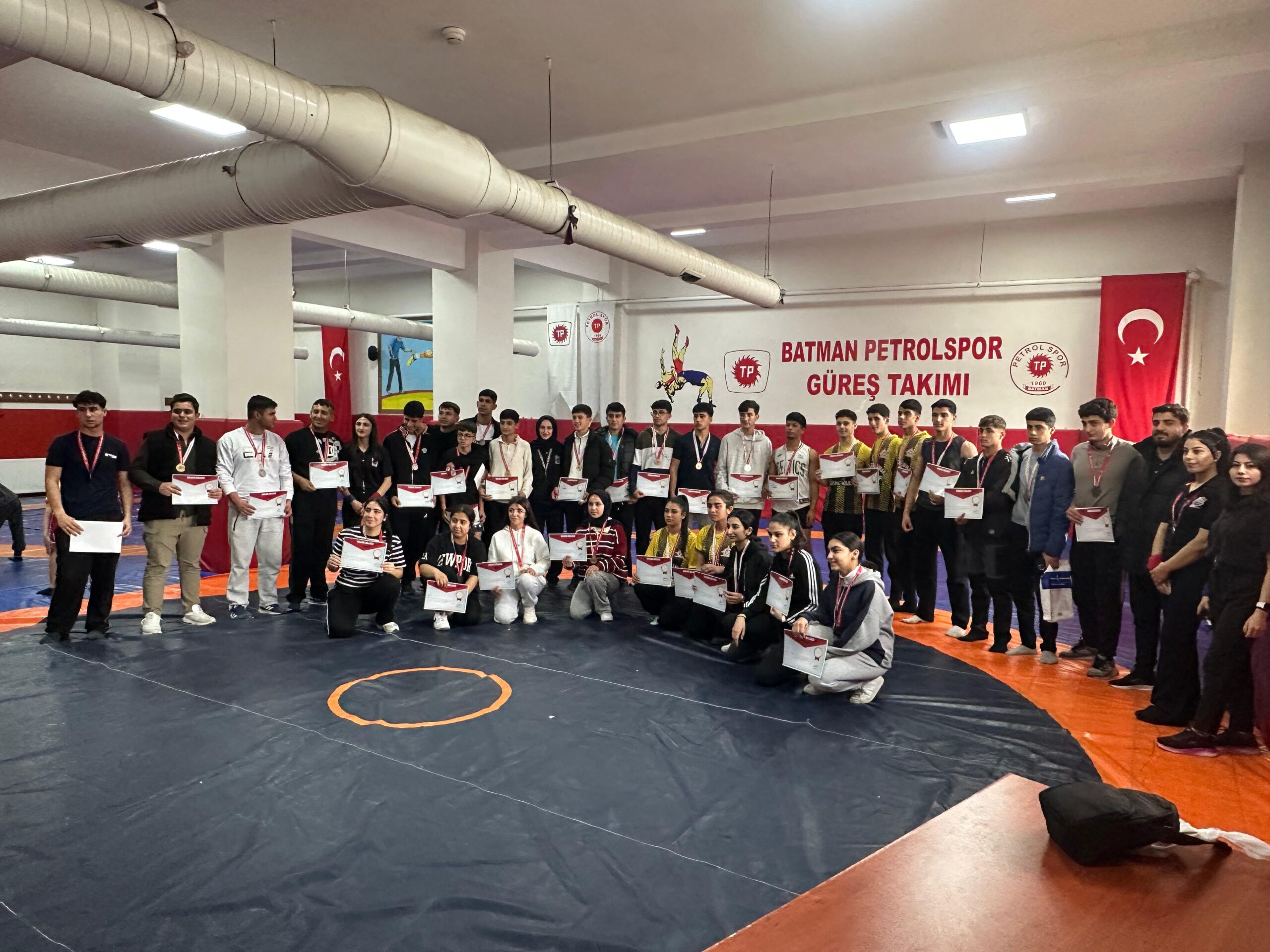 Liseler Arası Güreş İl Seçmeleri Sona Erdi