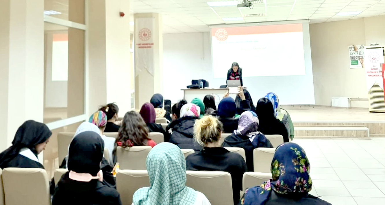 Batı Raman Kız Yurdu’nda “Kadına El Kalkamaz” Semineri