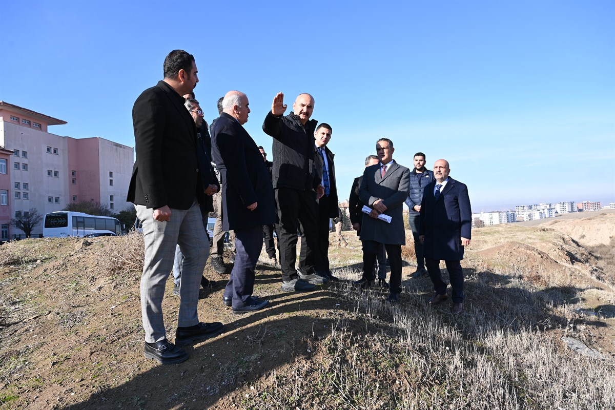 Vali Canalp, Kuzeydoğu Çevre Yolu’nda İncelemelerde Bulundu