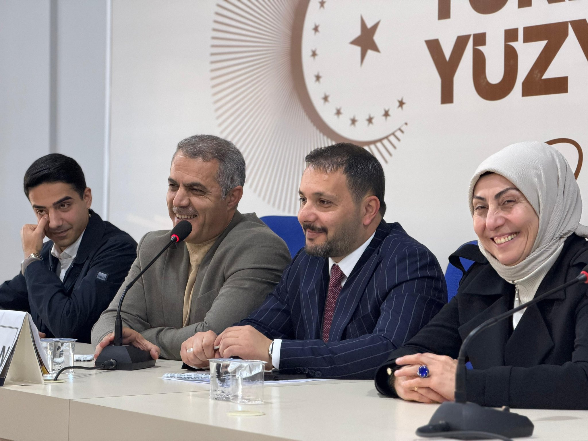 AK Parti Batman Merkez İlçe Danışma Meclisi Toplandı