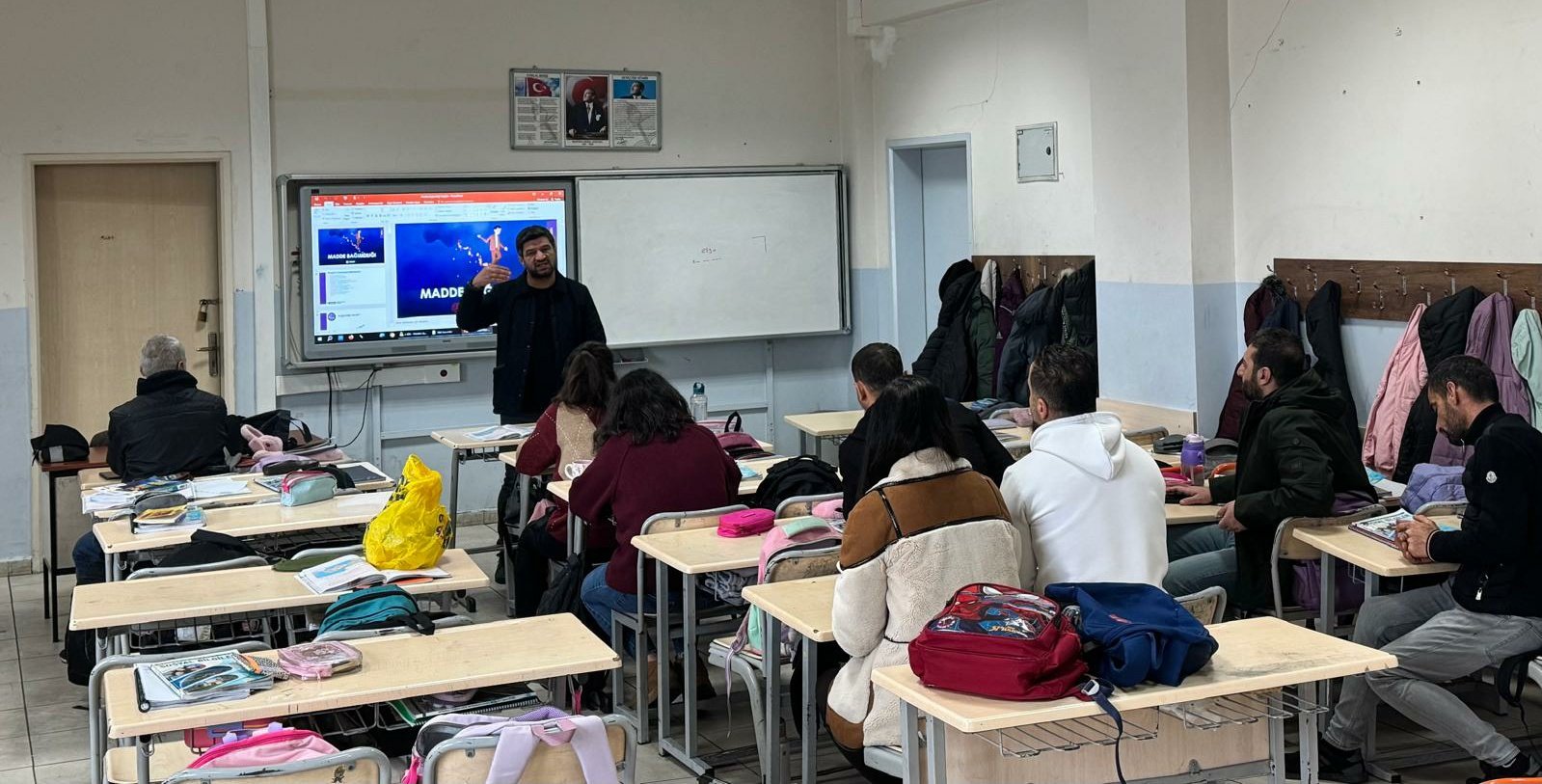 Öğretmenlere Madde Bağımlılığıyla Mücadele Eğitimi