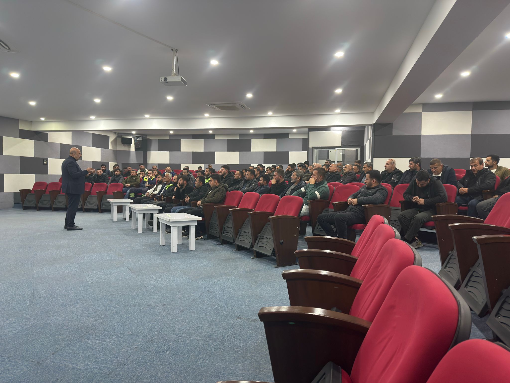 Batman Belediyesi olası yağışlara karşı hazırlıklarını tamamladı