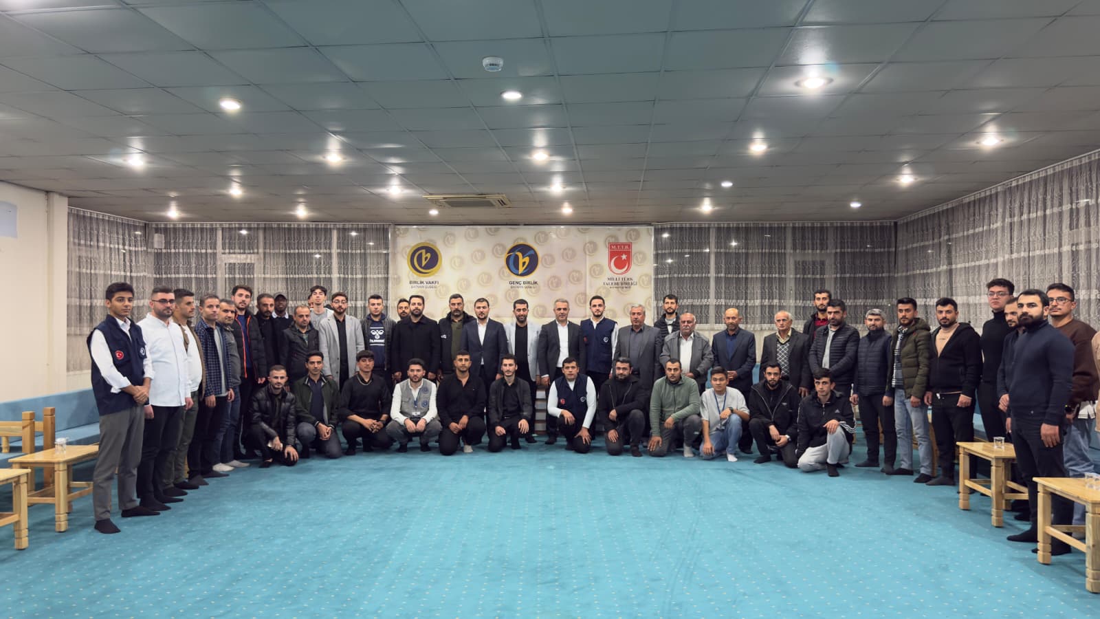 AK Parti İl Başkanı Şansi, Birlik Vakfı Gençleriyle Buluştu