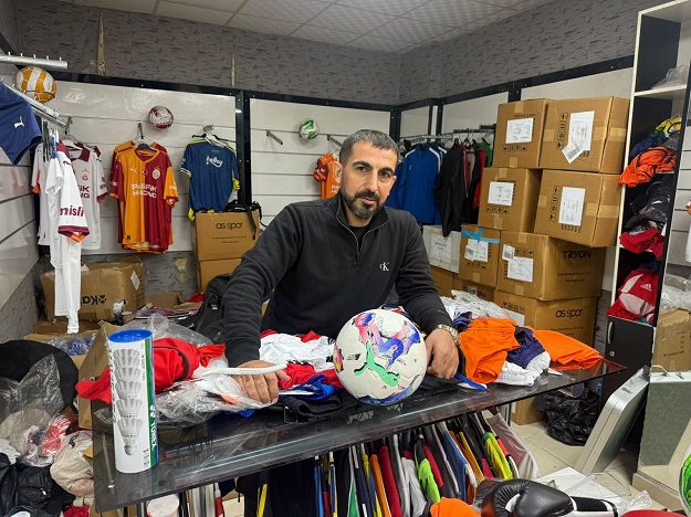 Spor Malzemelerinin Merkezi UEFA Spor Mağazası