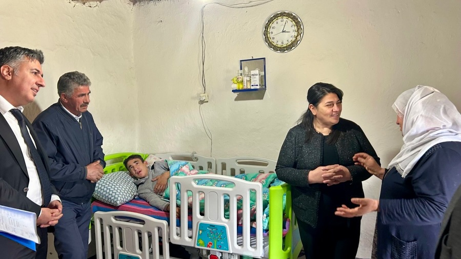 Dr. Ayten Canalp’ten Ev Ziyaretleri