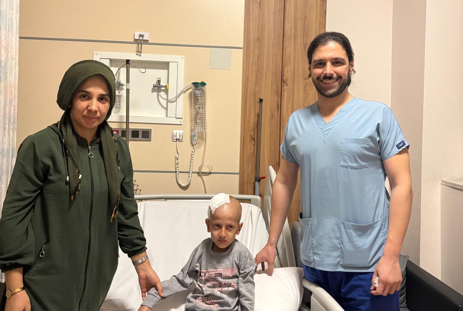 Minik Eyüp, 5 Saatlik Zorlu Ameliyattan Sağlıkla Çıktı