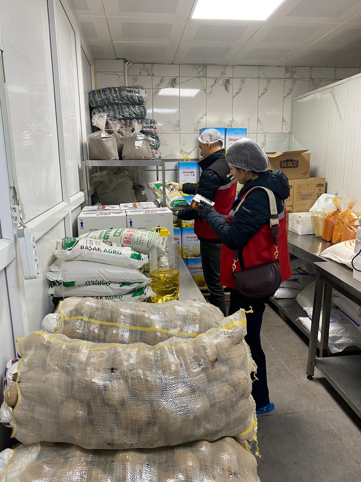 141 işletmeye gıda denetimi