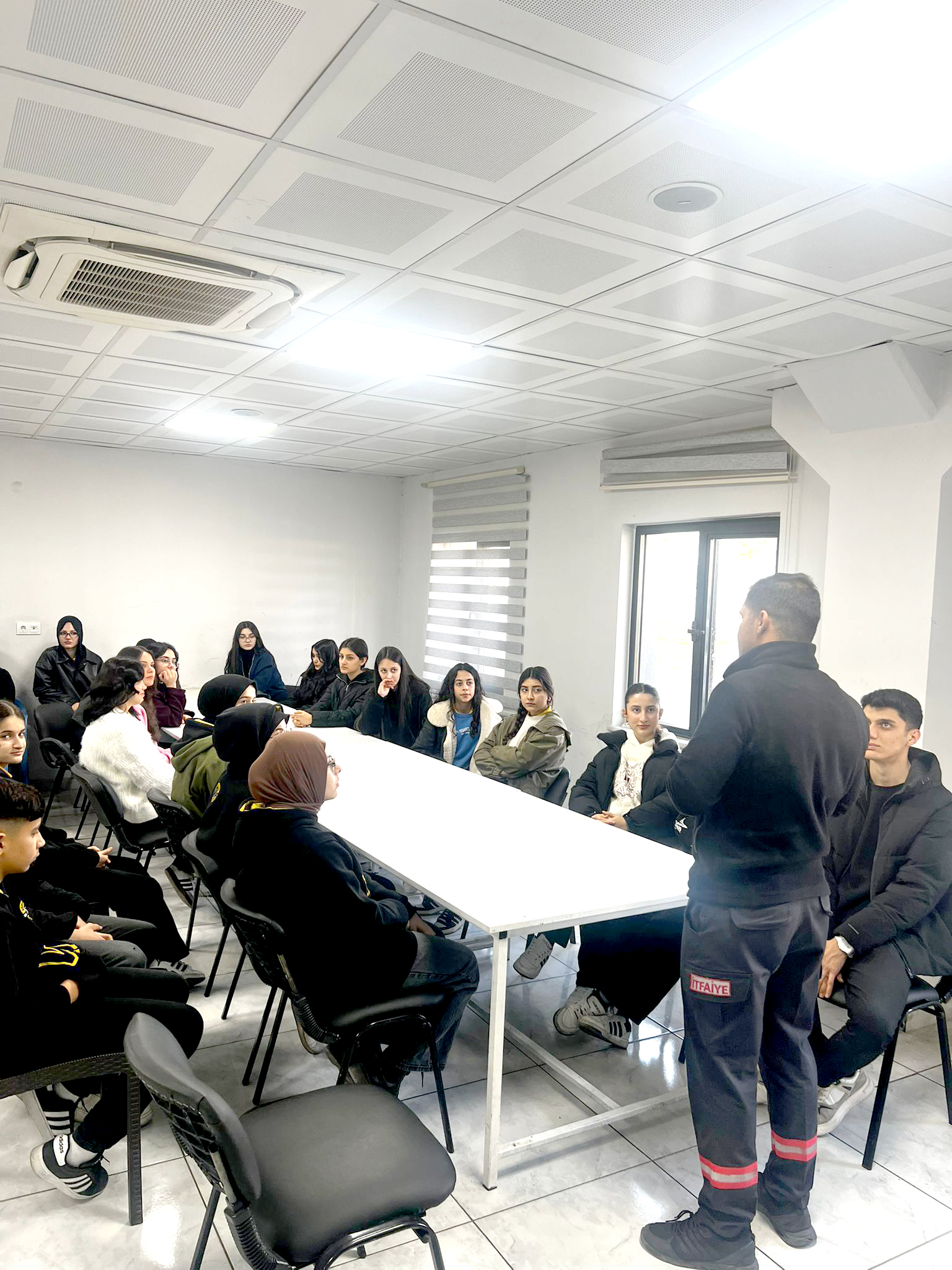 İtfaiyeden 340 öğrenciye yangın eğitimi