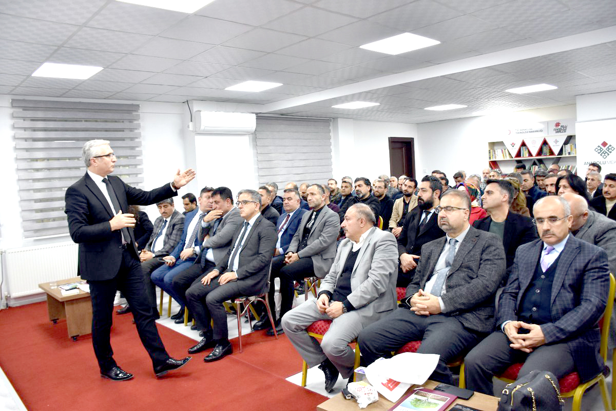 Merkez Ortaokulları Genel Değerlendirme Toplantısı Yapıldı