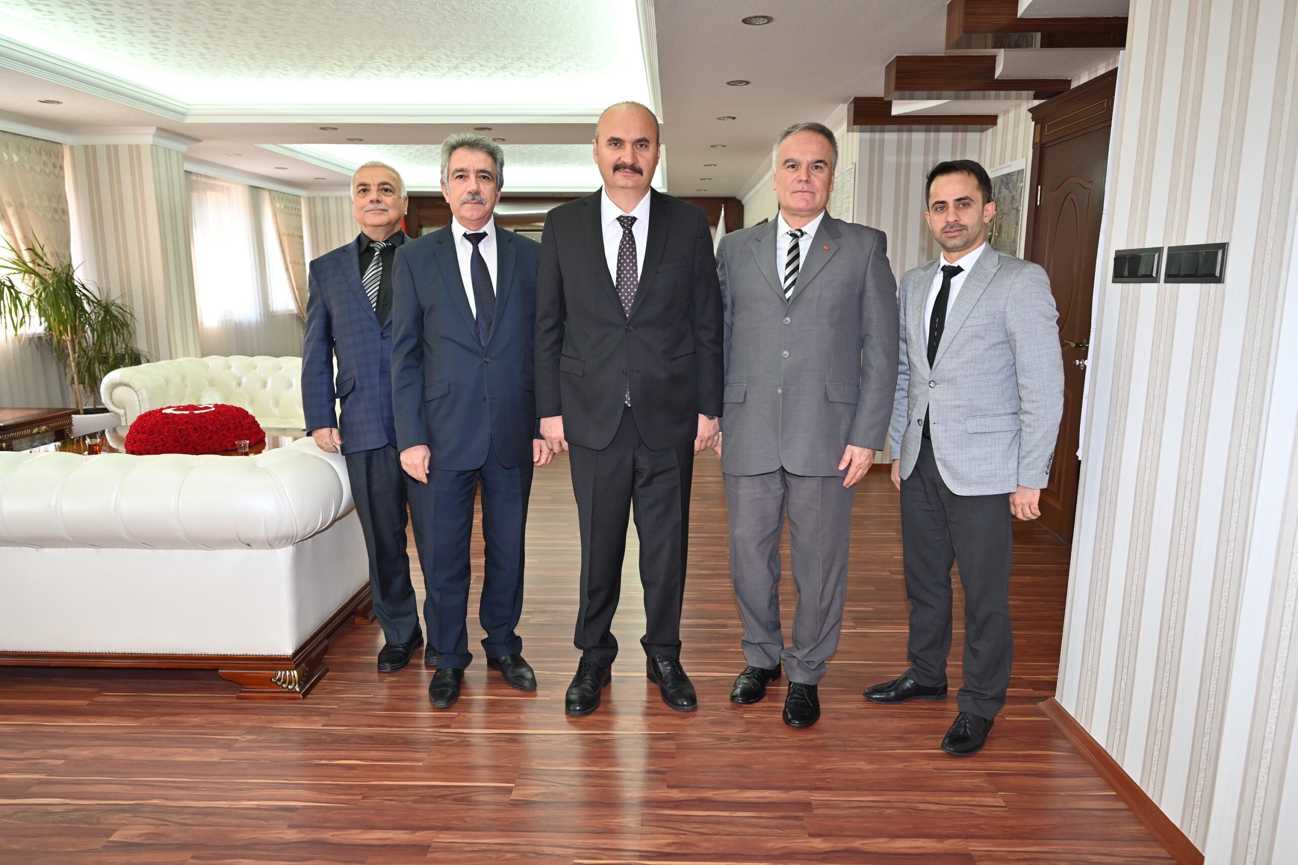 Diyarbakır Meteoroloji Bölge Müdürü Muzaffer Şener Vali Canalp’ı ziyaret etti