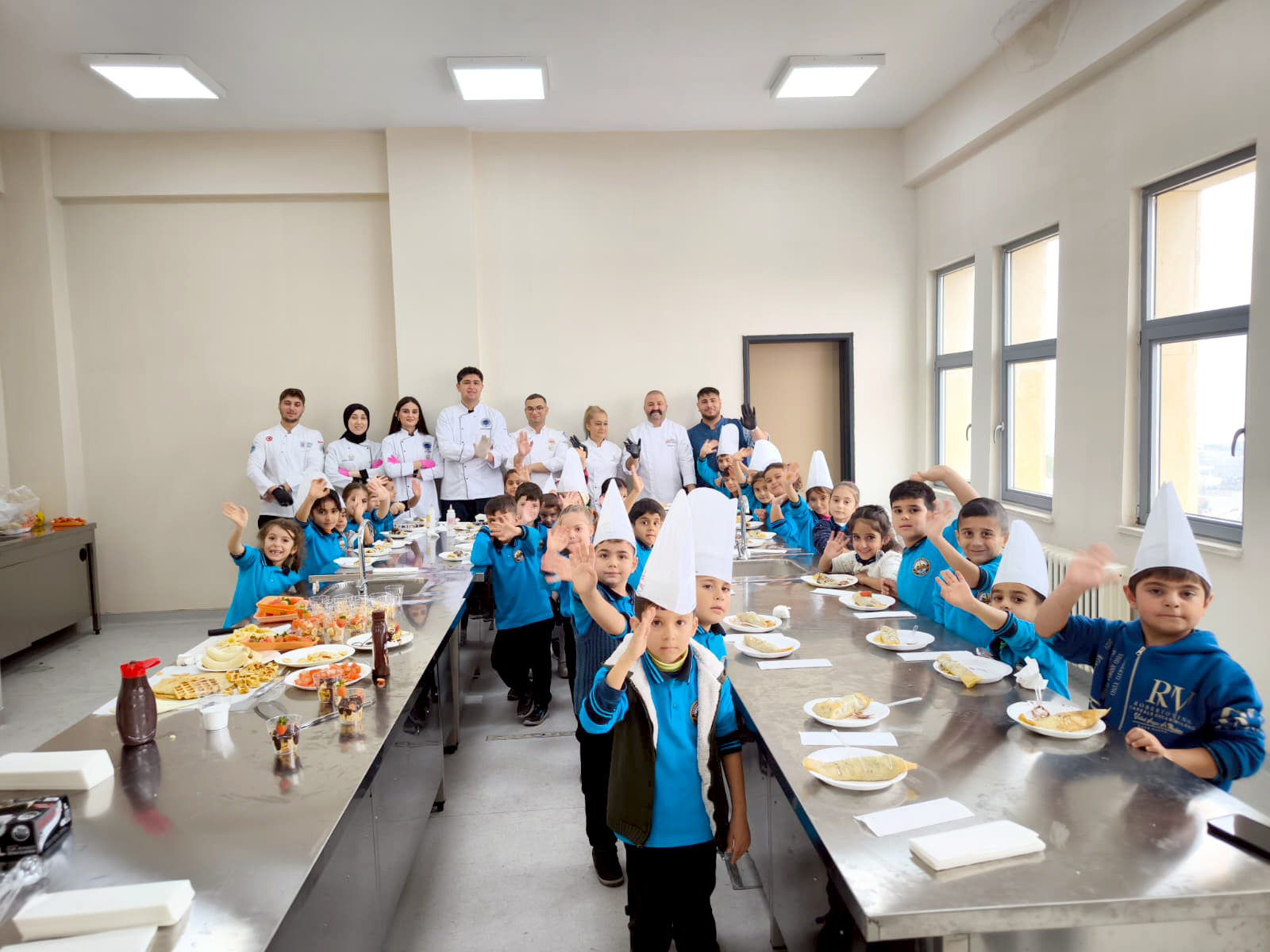 Miniklerden renkli ‘Kurabiye Canavarı’ etkinliği