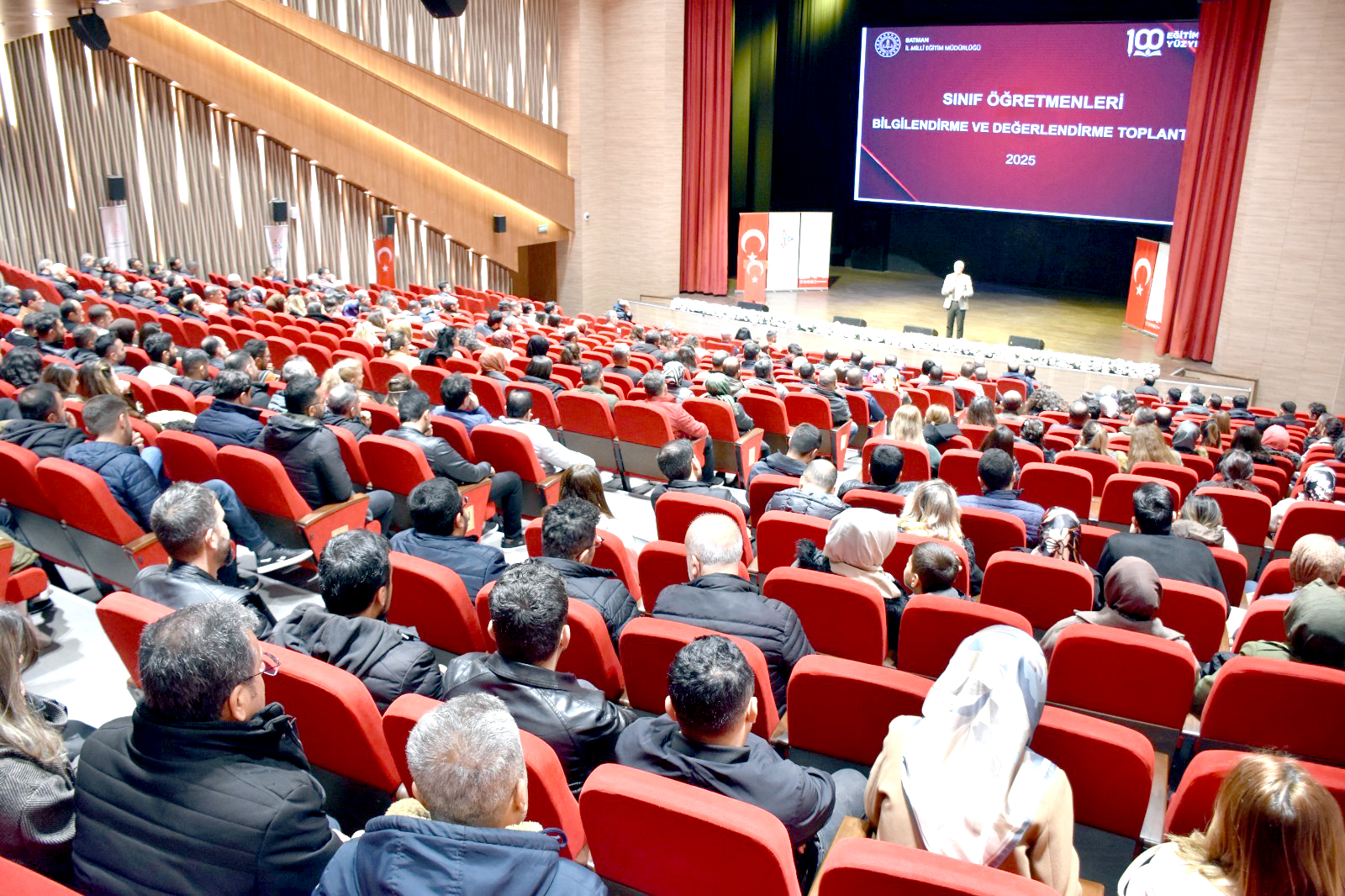 Sınıf Öğretmenleri Değerlendirme Toplantısı Yapıldı