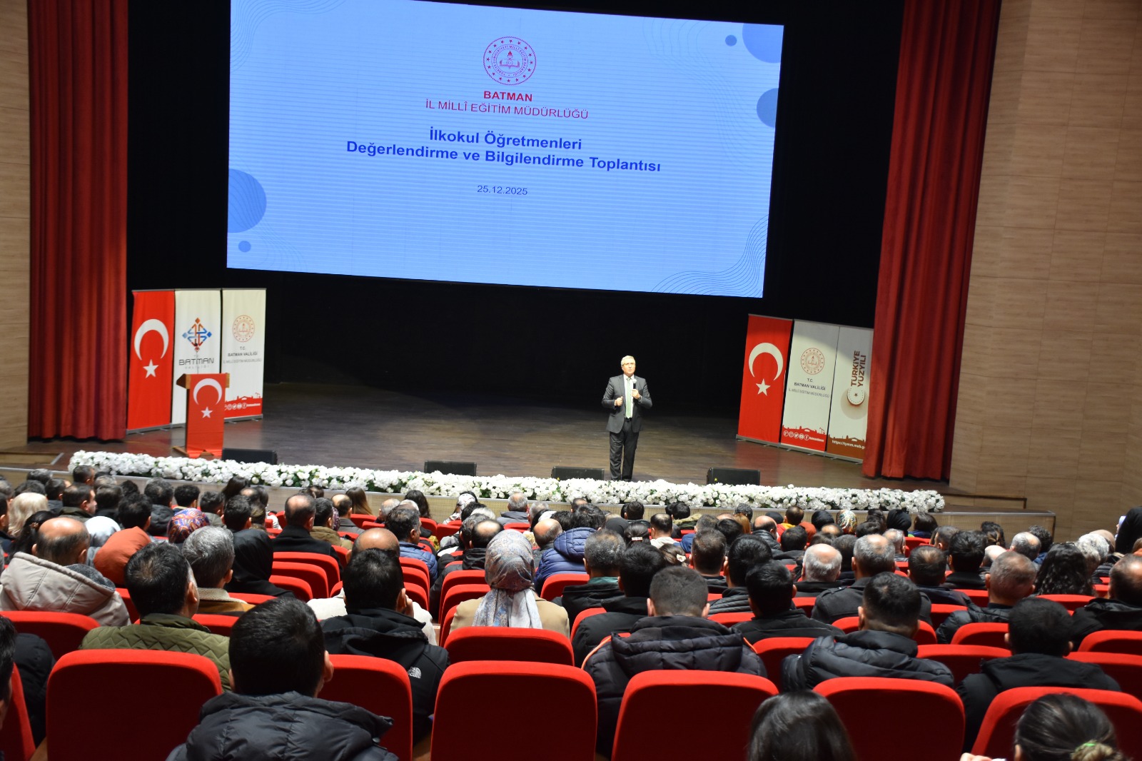 Sınıf Öğretmenleri Genel Değerlendirme Toplantısı Yapıldı