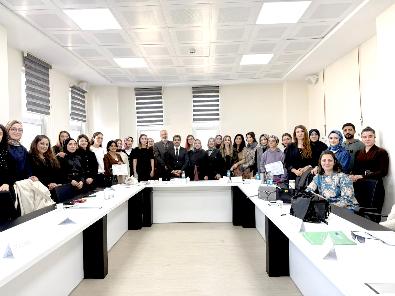 Sağlık Personeline Üreme Sağlığı Eğitimi Verildi